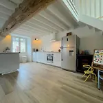 Maison Bord De ・la Cotiere・