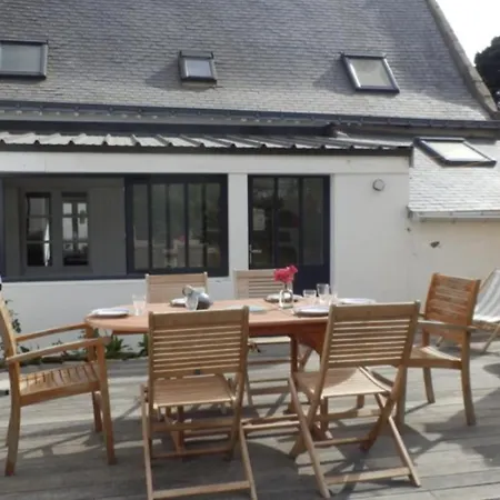 Maison Bord De ・la Cotiere・ بيت للعطل *