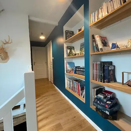 Maison Bord De ・la Cotiere・ Nyaraló