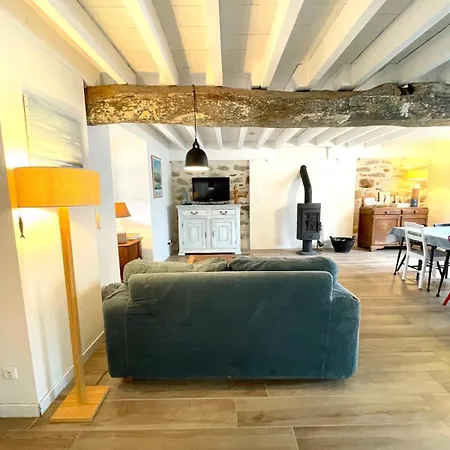 Maison Bord De ・la Cotiere・ *