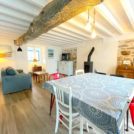 Maison Bord De ・la Cotiere・ *