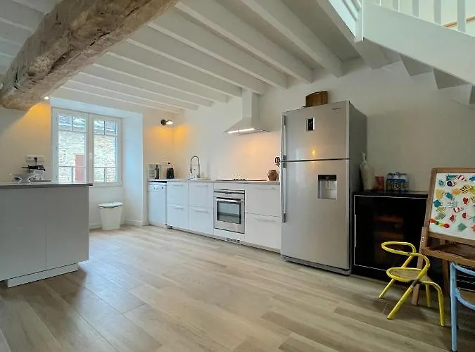 Maison Bord De ・la Cotiere・